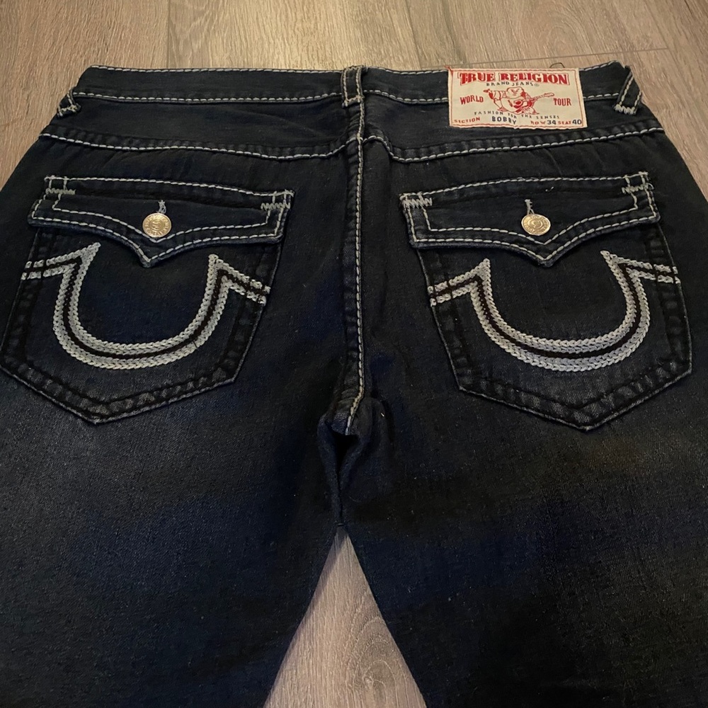 True Religion - Picture 4 of 8